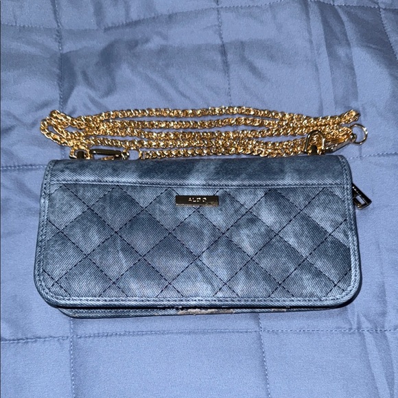 Aldo Denim Blue Crossbody Bag with Gold Chain - Picture 2 of 10